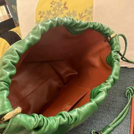Picture of Valentino Handbags _SKUfw181168077fw